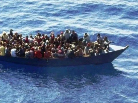 Tragedia en Hait&iacute;: barco con migrantes se incendia, hay 40 muertos y varios heridos graves