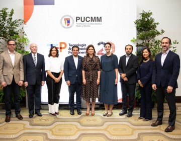 Vicepresidenta expone limitaciones de j&oacute;venes para ingresar al mercado laboral