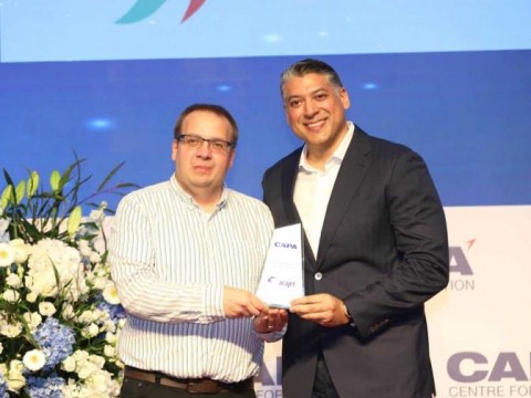 Arajet se alz&oacute; como "la mejor nueva aerol&iacute;nea del mundo" en la Cumbre Mundial de Aviaci&oacute;n
