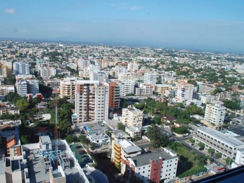 Acciones C&eacute;sar Iglesias saldr&iacute;an a venta antes de concluir este semestre