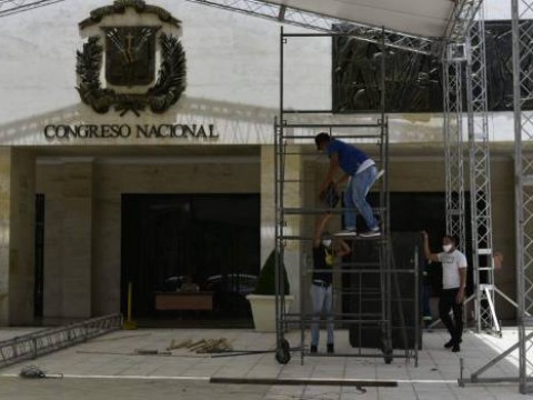 A cuatro d&iacute;as para la toma de posesi&oacute;n se dan &uacute;ltimos detalles en el congreso nacional