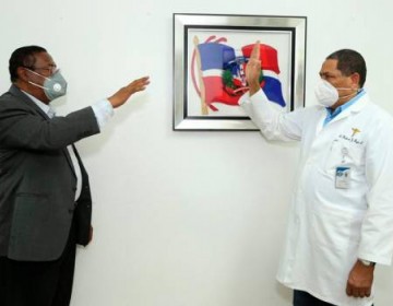 Posesionan directores de cuatro hospitales del Gran Santo Domingo