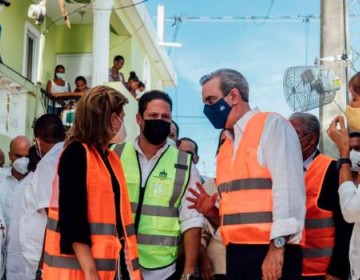 Plan "Dominicana se Reconstruye" continua en playa Oeste, Puerto Plata