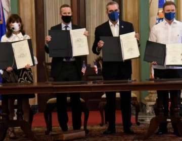 Presidente Abinader firma acuerdo con EE.UU que busca impulsar inversi&oacute;n en RD