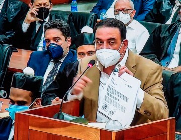 Alexis Medina no pod&iacute;a vender combustibles, pero lo hizo por 220.7 MM