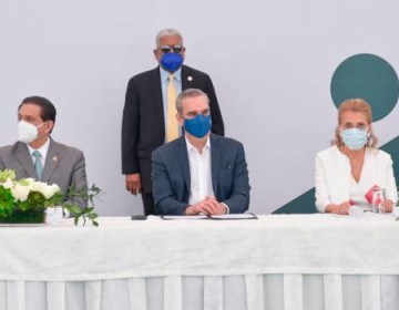 Abinader inaugura Centro M&eacute;dico de Diabetes, Obesidad y Especialidades