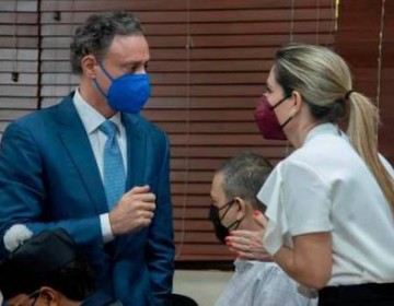 Esposa de Jean Alain teme por la vida de el