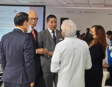 Culmin&oacute; la mesa de discusi&oacute;n de la reforma constitucional