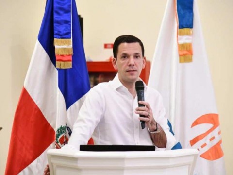 Intrant monitorear&aacute; servicio transporte tur&iacute;stico de B&aacute;varo y Punta Cana a trav&eacute;s de GPS
