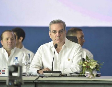 Abinader exige ayuda ante el SICA para enfrentar crisis en Hait&iacute;