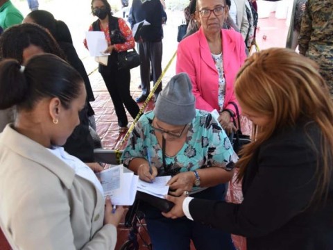 Minerd paga RD$913,363,864 a t&eacute;cnicos docentes tras 10 a&ntilde;os de espera