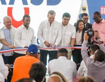 Gobierno entrega 1.5 de kil&oacute;metros de ca&ntilde;adas saneadas con inversi&oacute;n de RD$ 285 millones en Pantoja