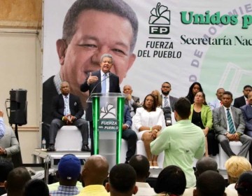 Leonel asegura que en el pa&iacute;s lo que hay es &ldquo;pollo Abinader&rdquo;, pero que est&aacute; muy caro