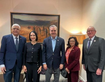 Presidente Luis Abinader ya est&aacute; en Londres para la coronaci&oacute;n del Rey Carlos III