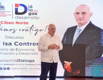 Ministro de Econom&iacute;a dice el crecimiento material de RD en &uacute;ltimos 60 a&ntilde;os ha sido en contra de la naturaleza