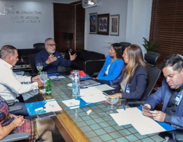 La JAC exige a JetBlue cumplir con sus obligaciones
