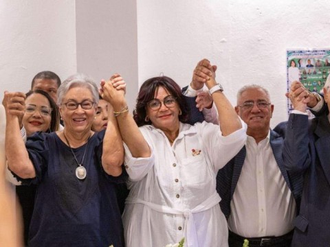 Grupo de expresidentes del CMD apoyan candidatura de la doctora Yubelky Aquino