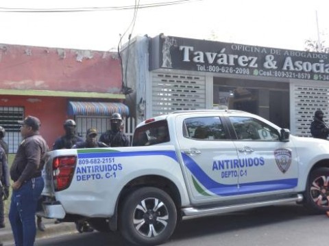 Realizan allanamientos en Santiago contra red que se dedicaba a falsificar documentos p&uacute;blicos