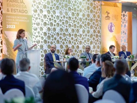 Empresas familiares en RD aportan alrededor del 27% al PIB, dice vicepresidenta Raquel Pe&ntilde;a