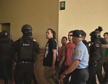 Aplazan medida de coerci&oacute;n contra siete motoristas acusados de matar a chofer en Santiago