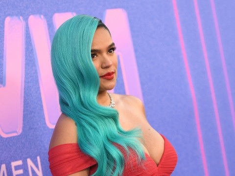 Karol G recibe el premio "Rompedora de reglas" en la gala de mujeres de Billboard